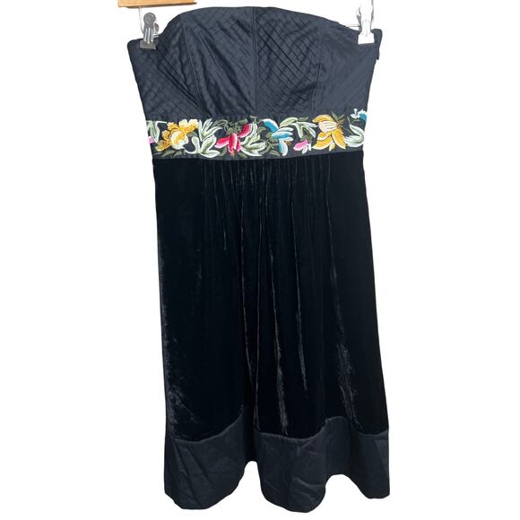 Anthropologie Floreat Size 2 Black Dress Floral Velvet Embroidered - Picture 1 of 5